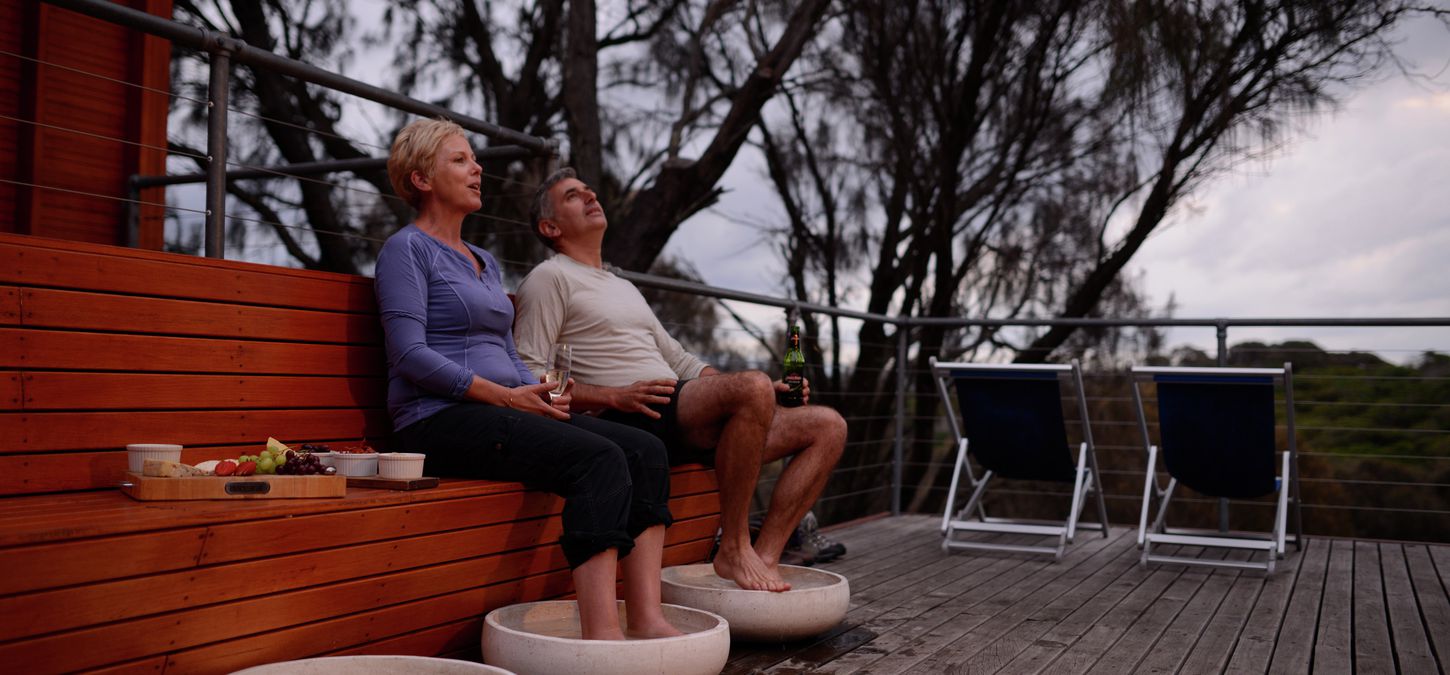 Sunset Bay of Fires Lodge Tasmania foot bath