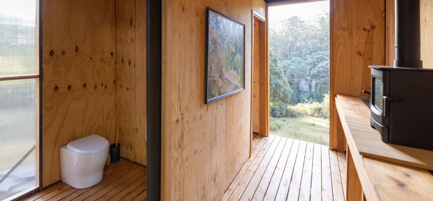 luxury bathrooms at Bruny Island Lodge